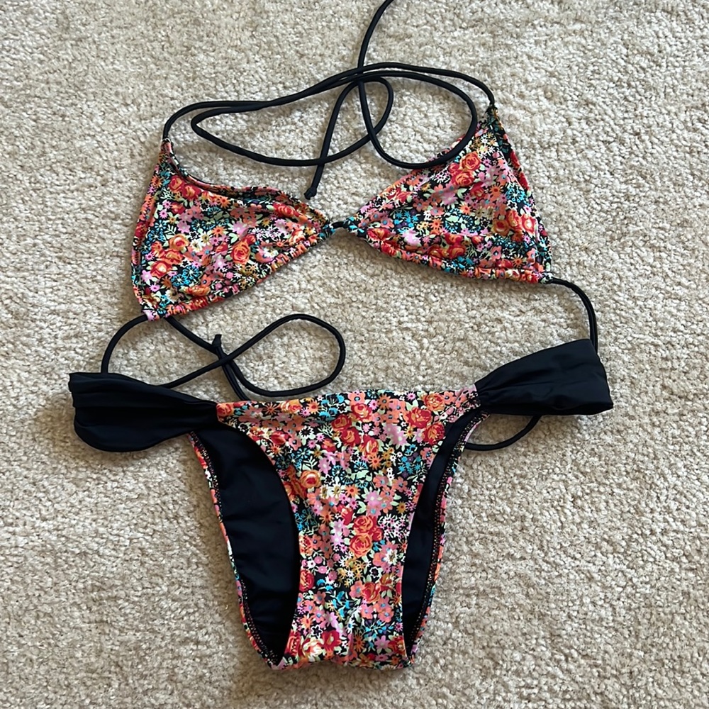 Pink by Victorias Secret bikini